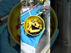 Σούπα κοτόπουλου με καρύδια και λίνγκτσι